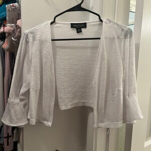 Perceptions White Open-Front Cropped Shrug
